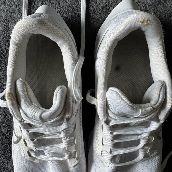 nike air zoom pegasus 38 women’s white/metallic silver size 8 women’s - Picture 4 of 16